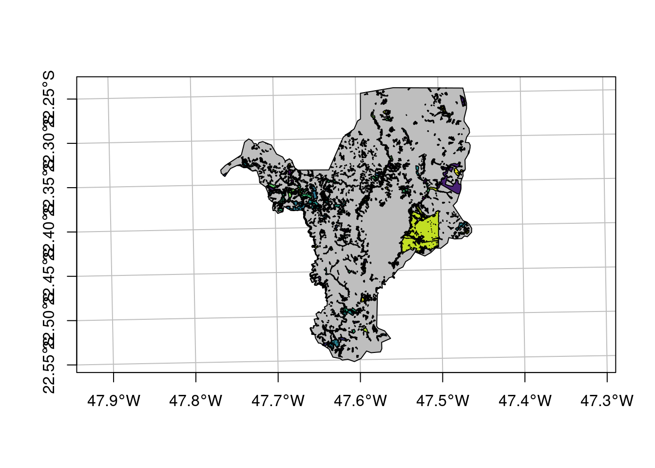 Transformação do vetor de florestas em `POLYGON` e cálculo da área para cada feição para Rio Claro/SP.